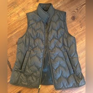 Vineyard Vines Charcoal Quilted Vest